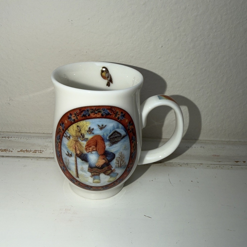 Julestemning-Suzanne Toftey #2 Gnome‎ Mini Mug